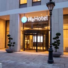 Whores At H2 Hotel München Olympiapark